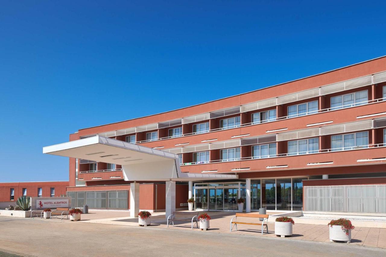 Hotel Albatros Plava Laguna Porec Exterior photo