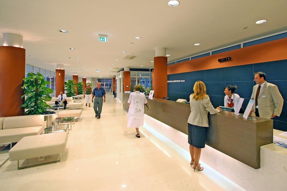 Hotel Albatros Plava Laguna Porec Exterior photo