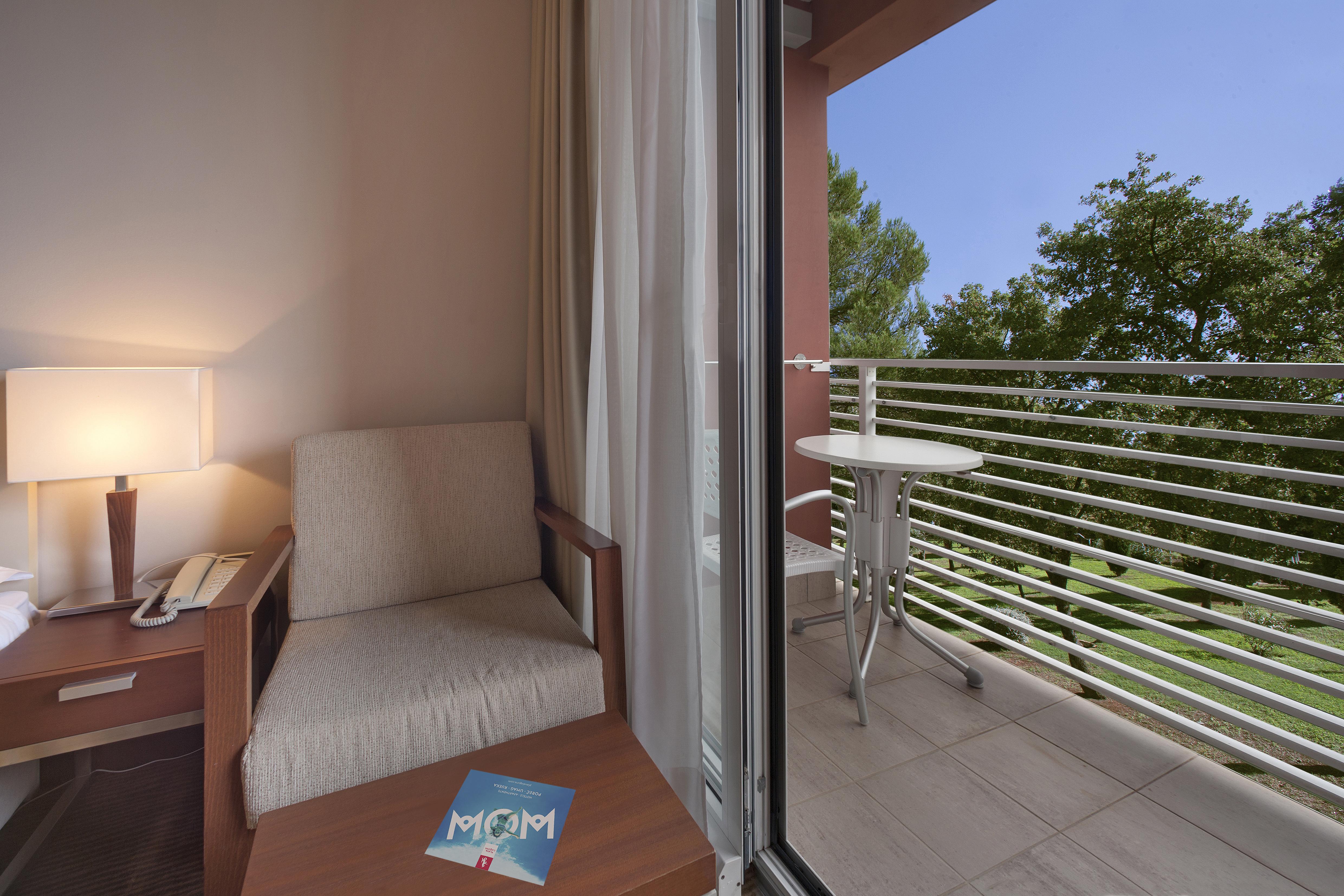 Hotel Albatros Plava Laguna Porec Exterior photo